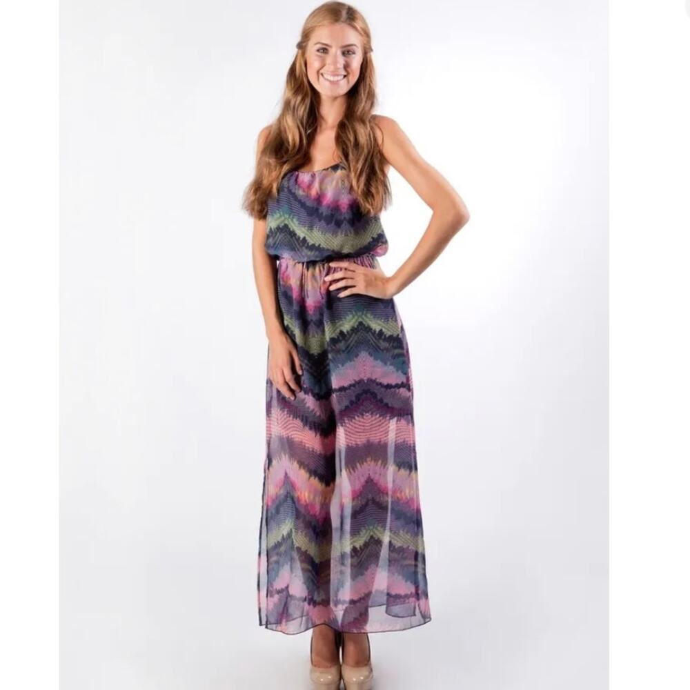 Olive & Oak Aztec Print Maxi Dress